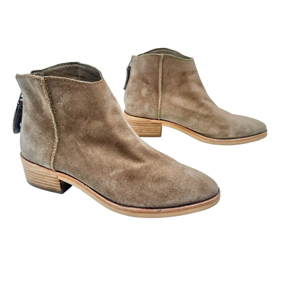 DOLCE VITA women's brown ankle booties - SIZE 7